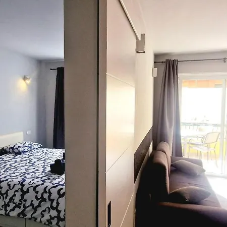 Torre Del Sol 1 Bedroom Wifi Free * أرونا