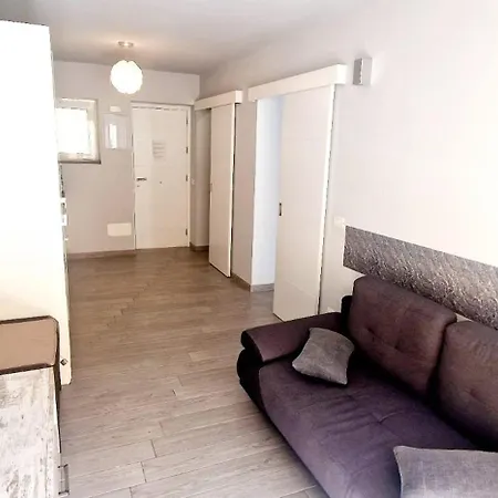 Torre Del Sol 1 Bedroom Wifi Free شقة *